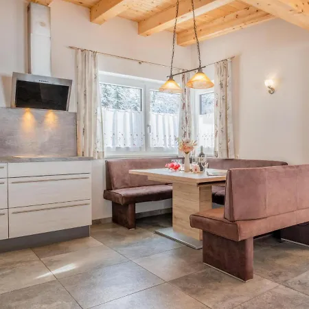 Blick Auf Den Rettenstein 1 Und 2 Кирхберг